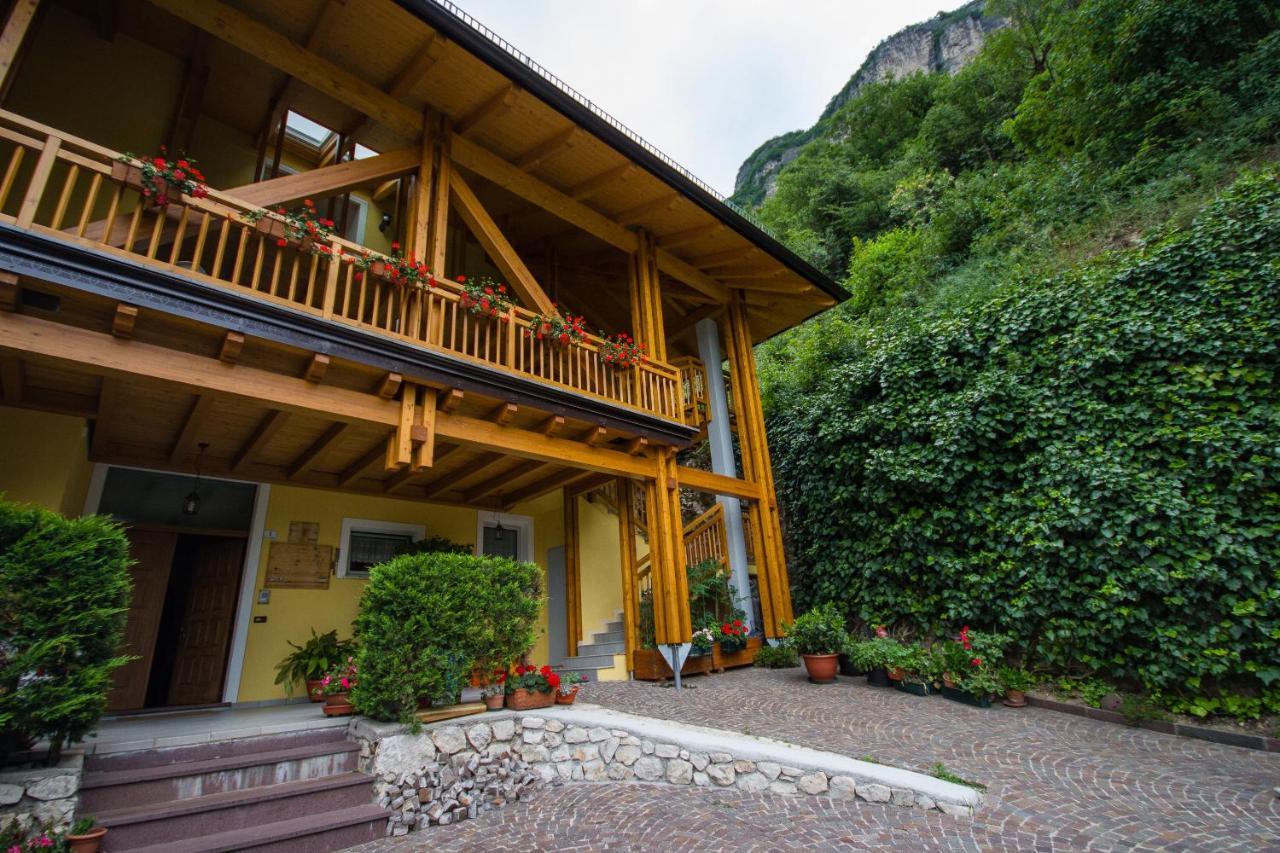 Affittacamere La Ferrata St. Michael an der Etsch Exterior foto